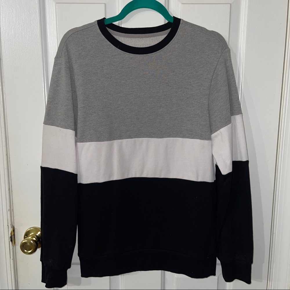 Black/White/Gray Colorblock Sweatshirt - Unisex Style - Size XS (Men)